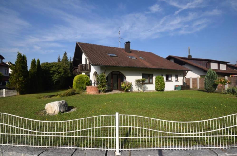 Gemuetlich Wohnen In Messenaehe, Feenzian * Friedrichshafen